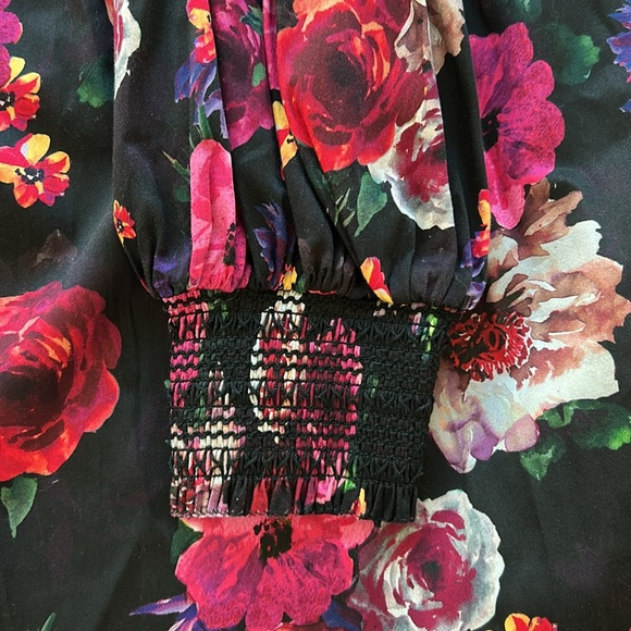 NWT-Alice + Olivia- Thea babydoll mini dress in midnight Rose - Picture 8 of 11